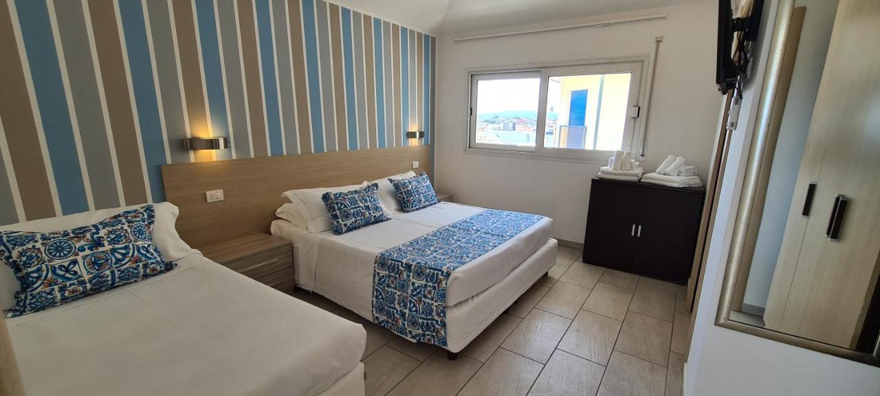 Rubino Apartments A 100Metri Dal Mare Riccione Eksteriør bilde