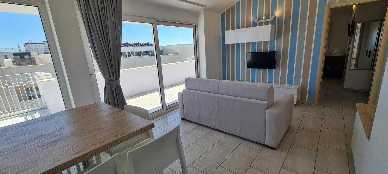 Rubino Apartments A 100Metri Dal Mare Riccione Eksteriør bilde