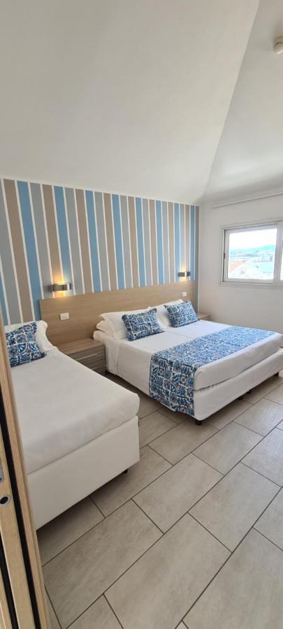 Rubino Apartments A 100Metri Dal Mare Riccione Eksteriør bilde