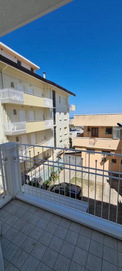 Rubino Apartments A 100Metri Dal Mare Riccione Eksteriør bilde