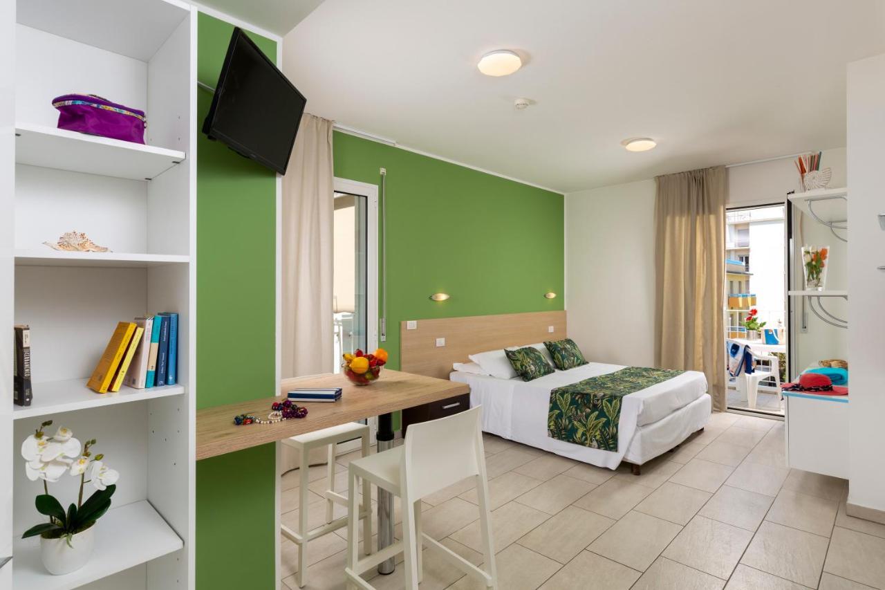 Rubino Apartments A 100Metri Dal Mare Riccione Eksteriør bilde