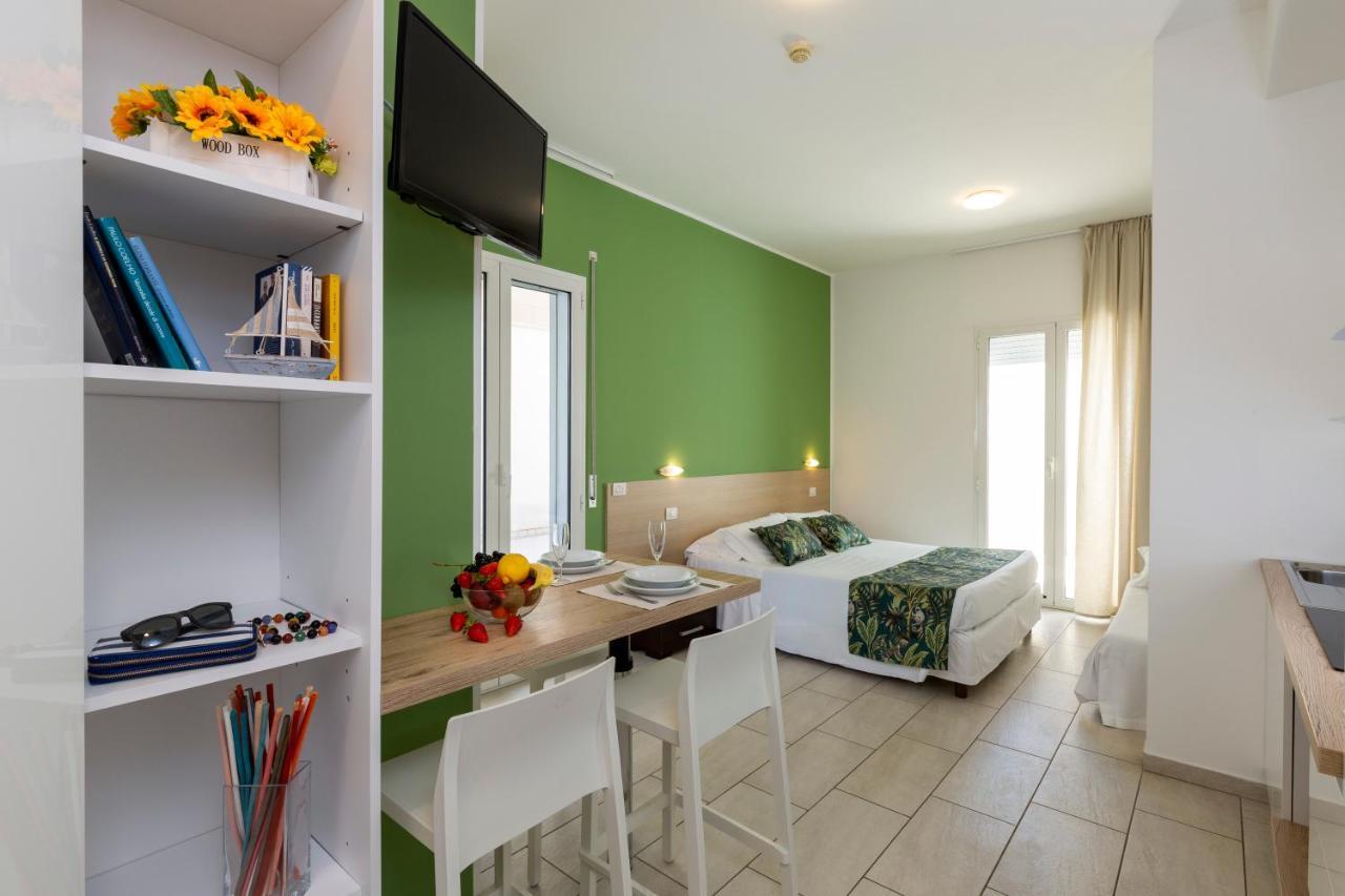 Rubino Apartments A 100Metri Dal Mare Riccione Eksteriør bilde