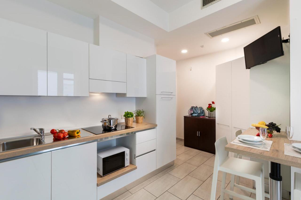 Rubino Apartments A 100Metri Dal Mare Riccione Eksteriør bilde