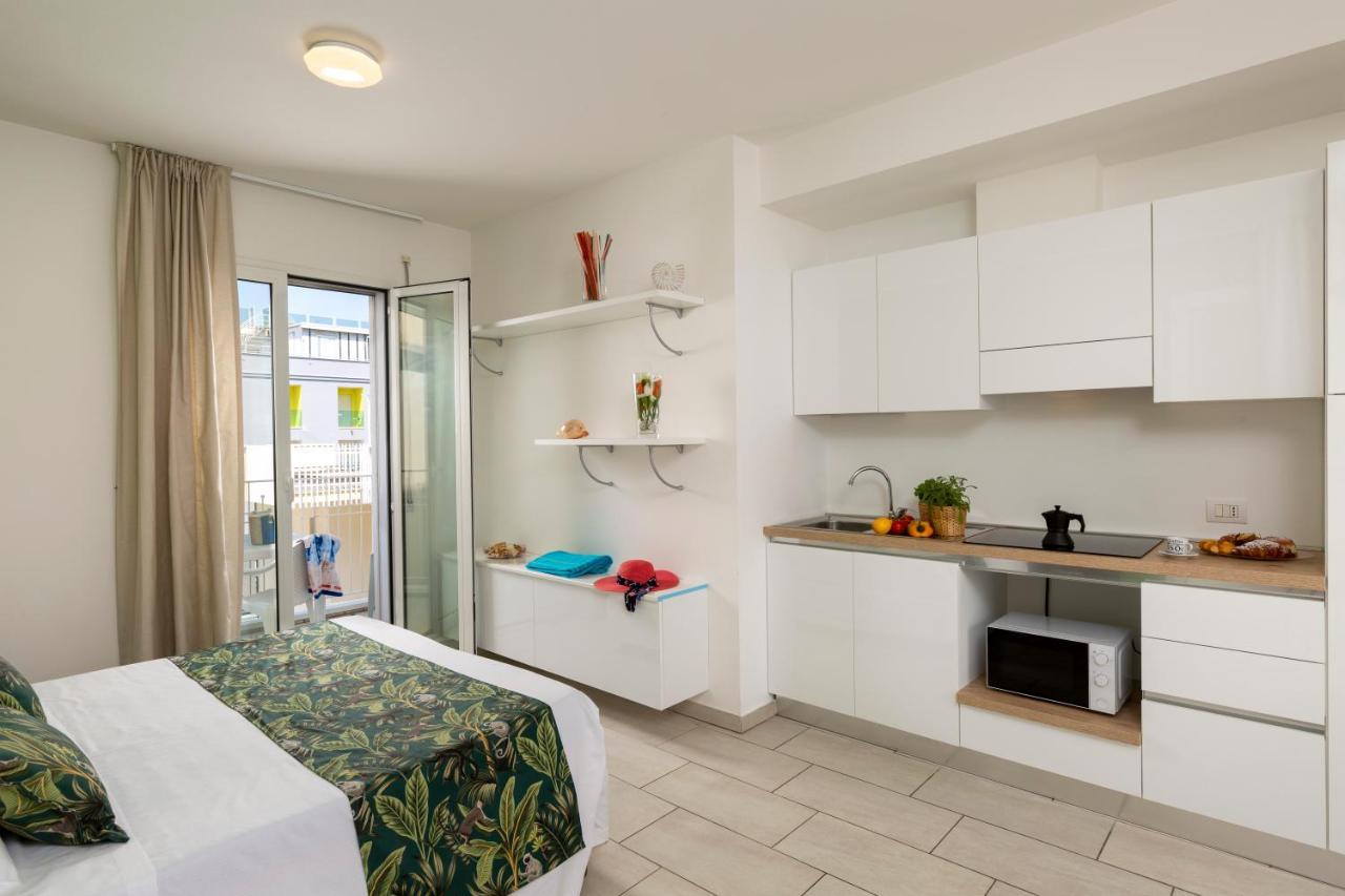 Rubino Apartments A 100Metri Dal Mare Riccione Eksteriør bilde