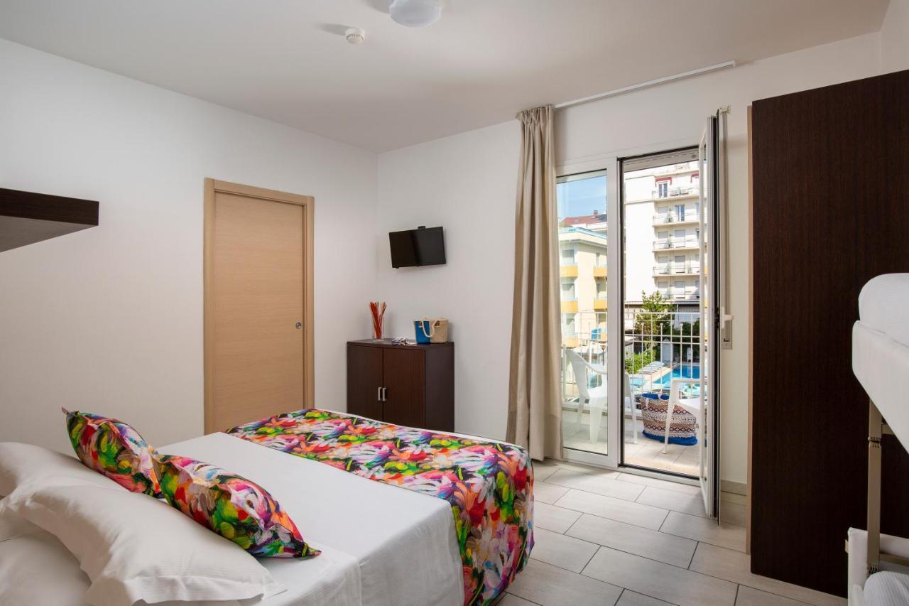 Rubino Apartments A 100Metri Dal Mare Riccione Eksteriør bilde